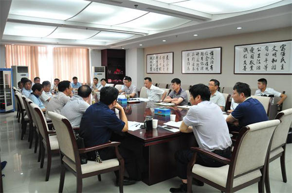 全縣脫貧攻堅“九大工程”調度會_副本.jpg